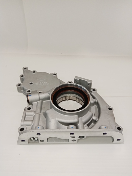 Масляный насос двигателя RVI 7421600207