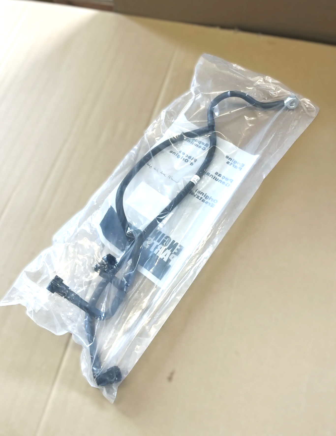 Купить CUMMINS 4930560 Трубка обратки слива топлива 4930560 Cummins