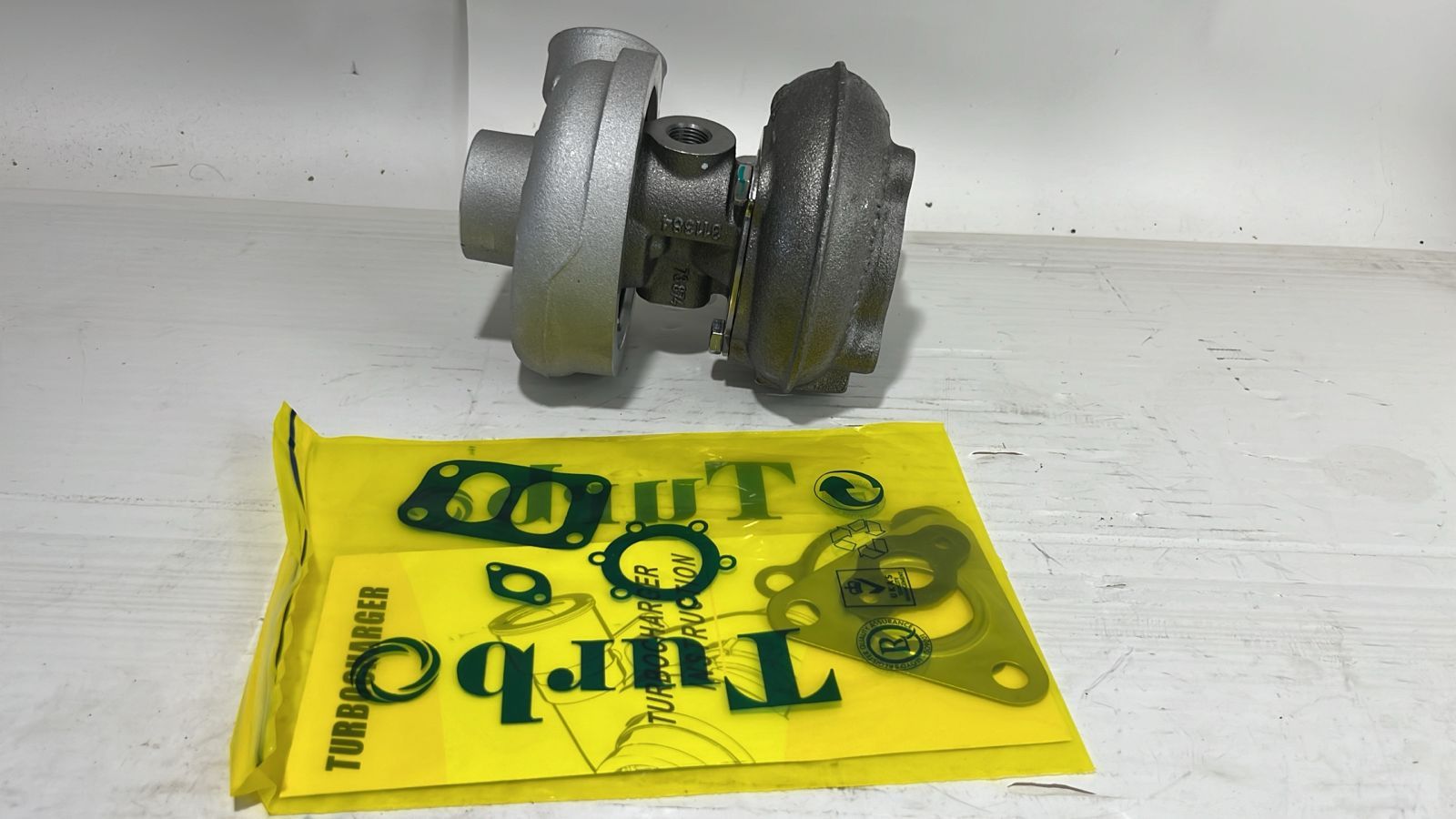 Турбокомпрессор FAW 319246