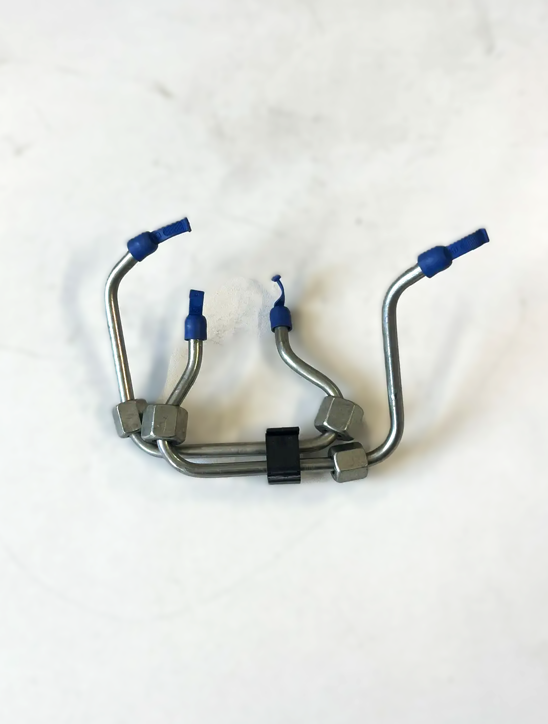 Купить Deutz 04124335 Трубка топливная (к форсункам) высокого давления TCD 3.6 L4 04124335