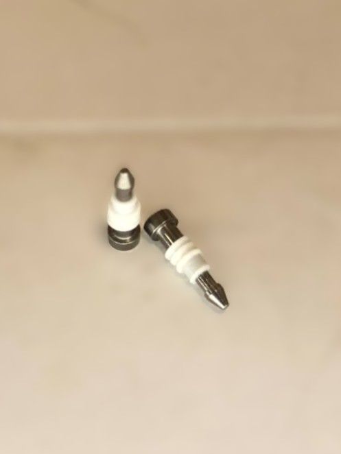 Купить DEUTZ 04286122 Штифт-заглушка D 2011 L03