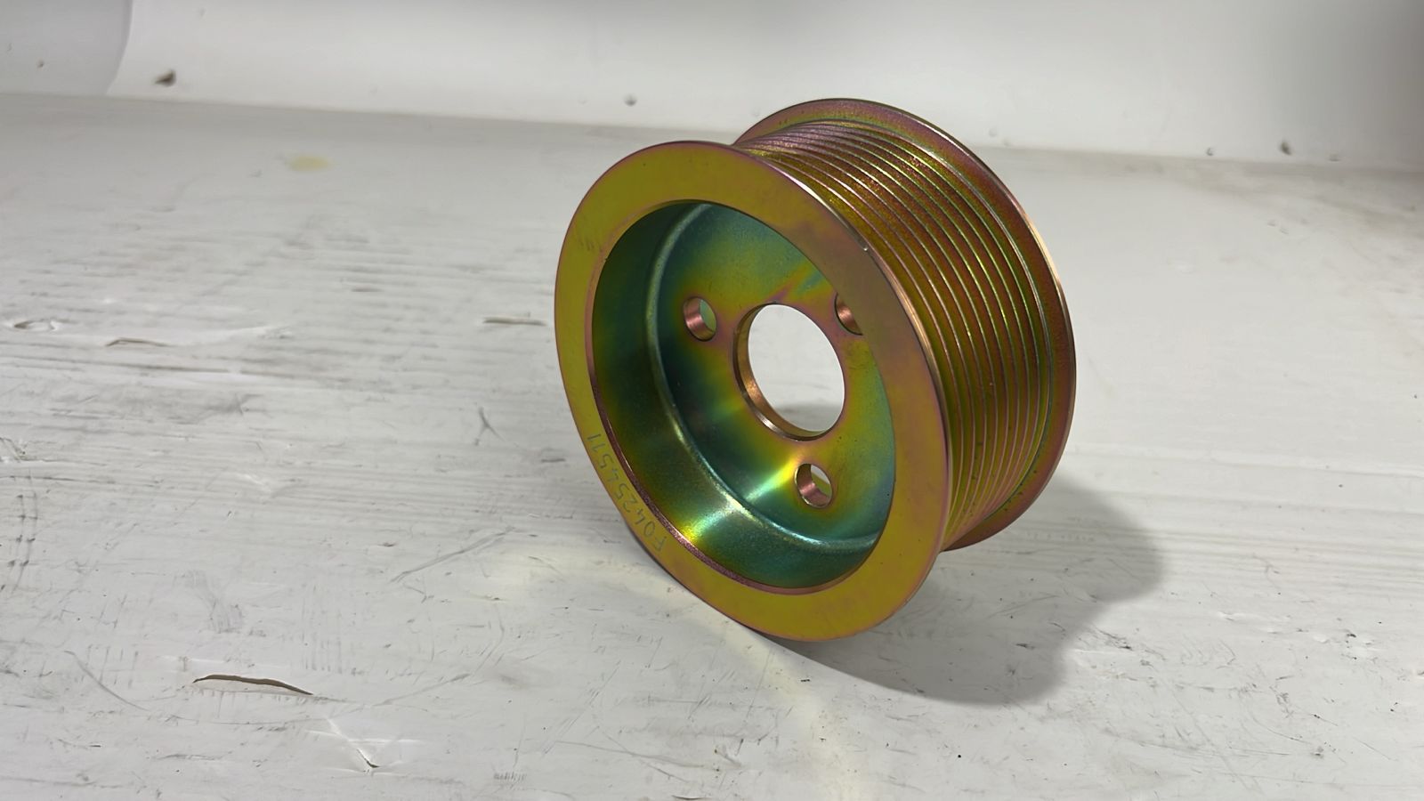 Купить Volvo 20459960 Шкив помпы D4D; D4E; D6D; D6E; 