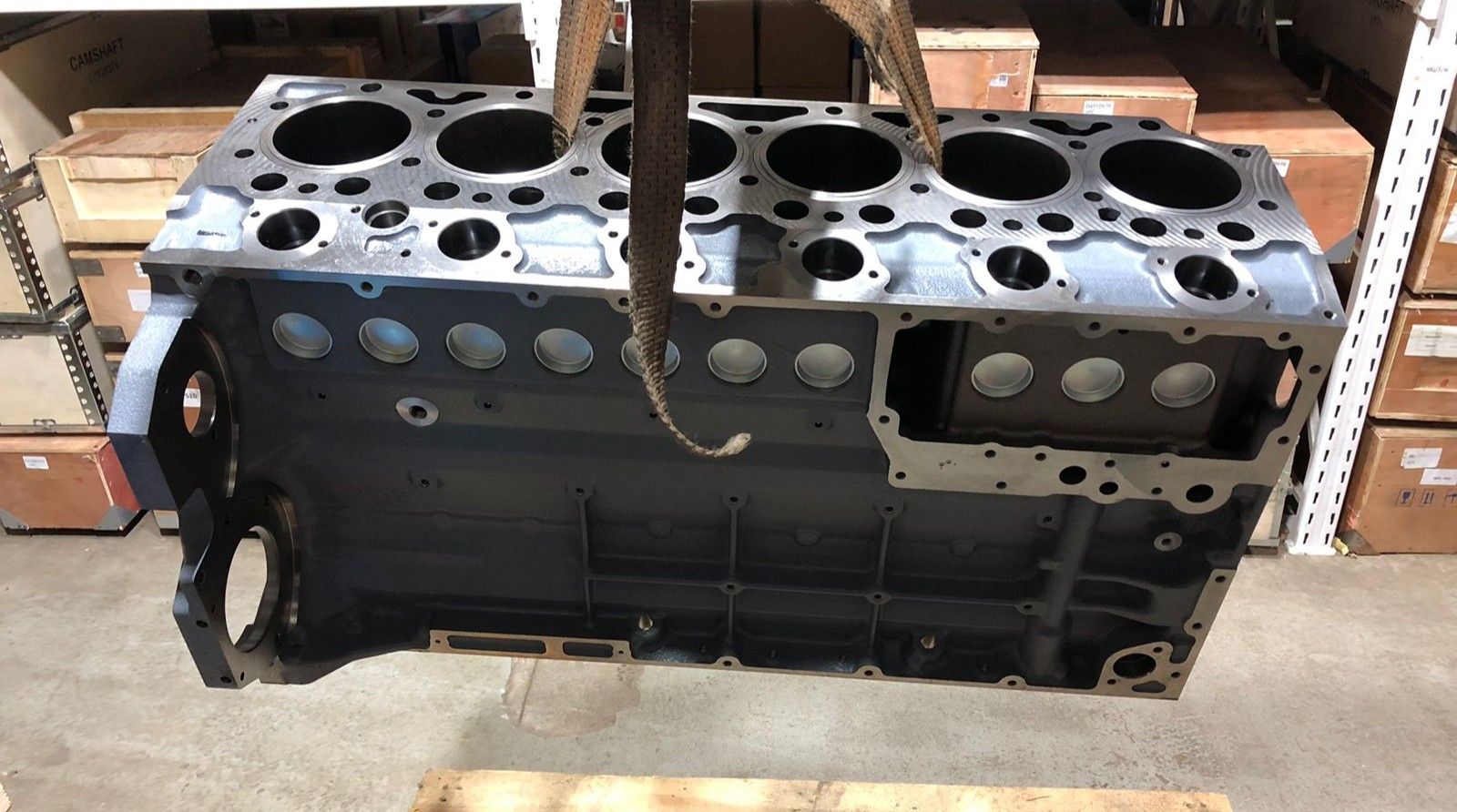 Купить Volvo 100201052D Блок двигателя D7D 1002010-52D