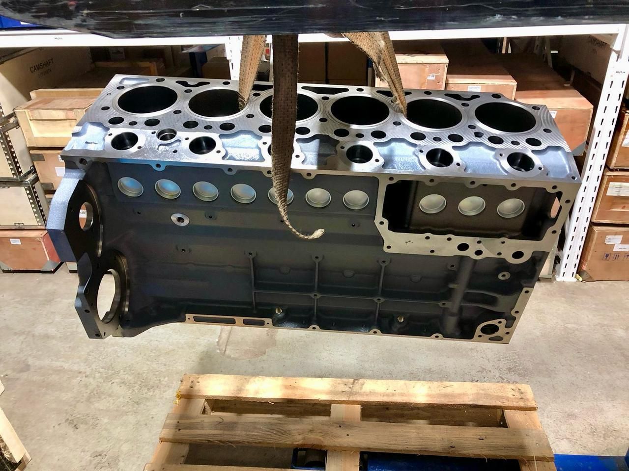 Купить запчасть DEUTZ - 04282825 