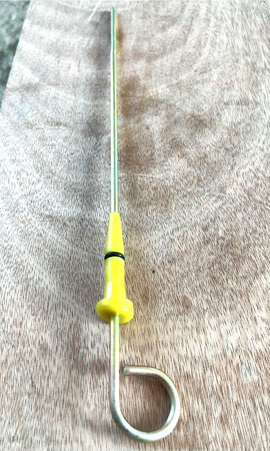 Купить DEUTZ 01179687 Щуп масляный TCD 2013 / BF4M1013