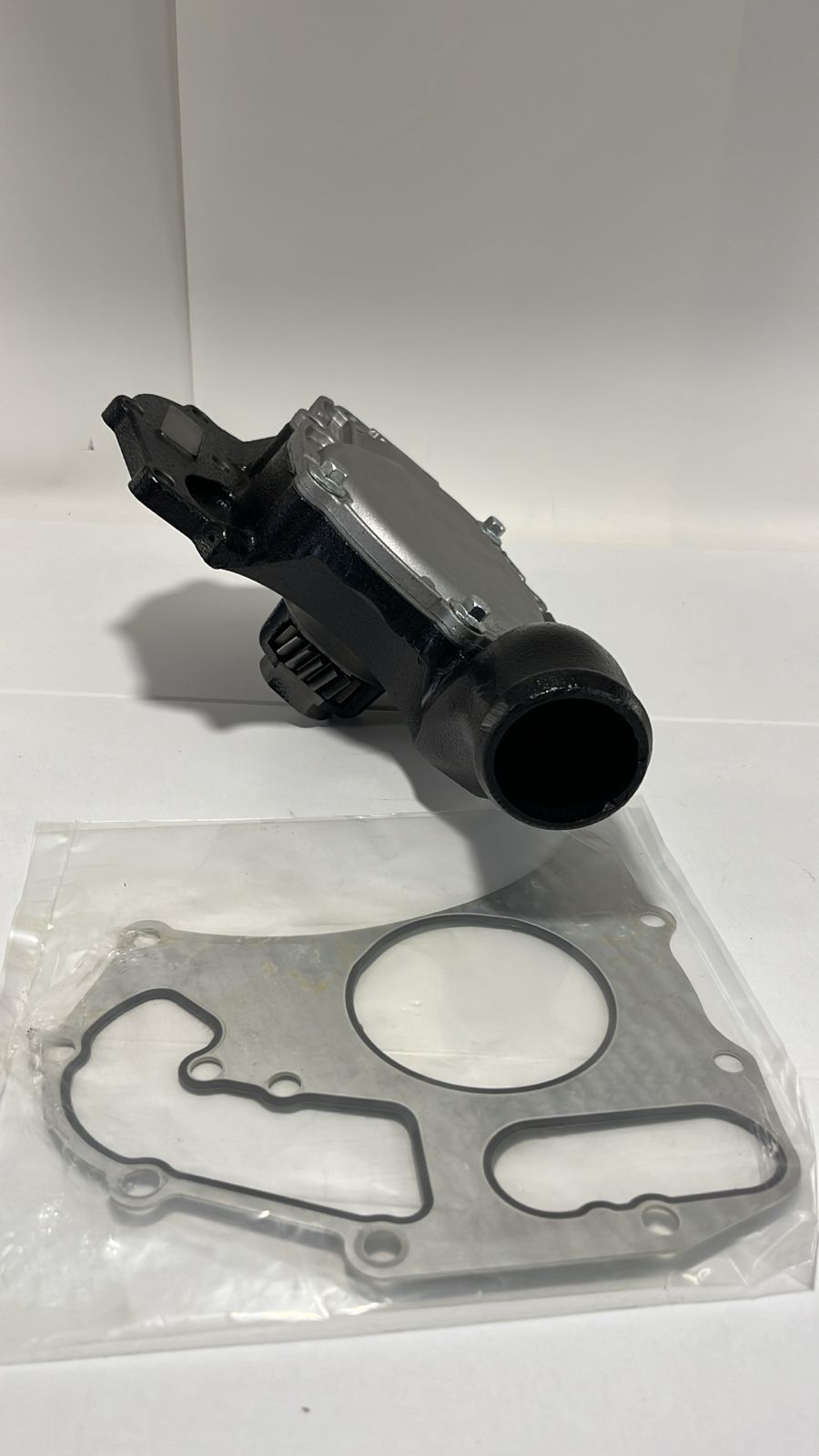 Насос водяной NO BRAND 4226913M91