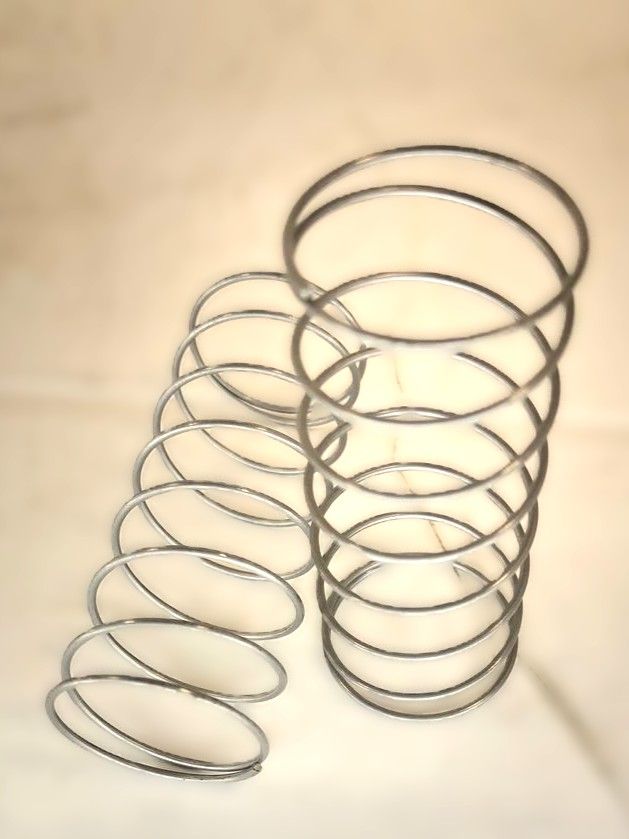 Купить Deutz 04170886 Пружина топиливной рейки 2011/1011  04170886