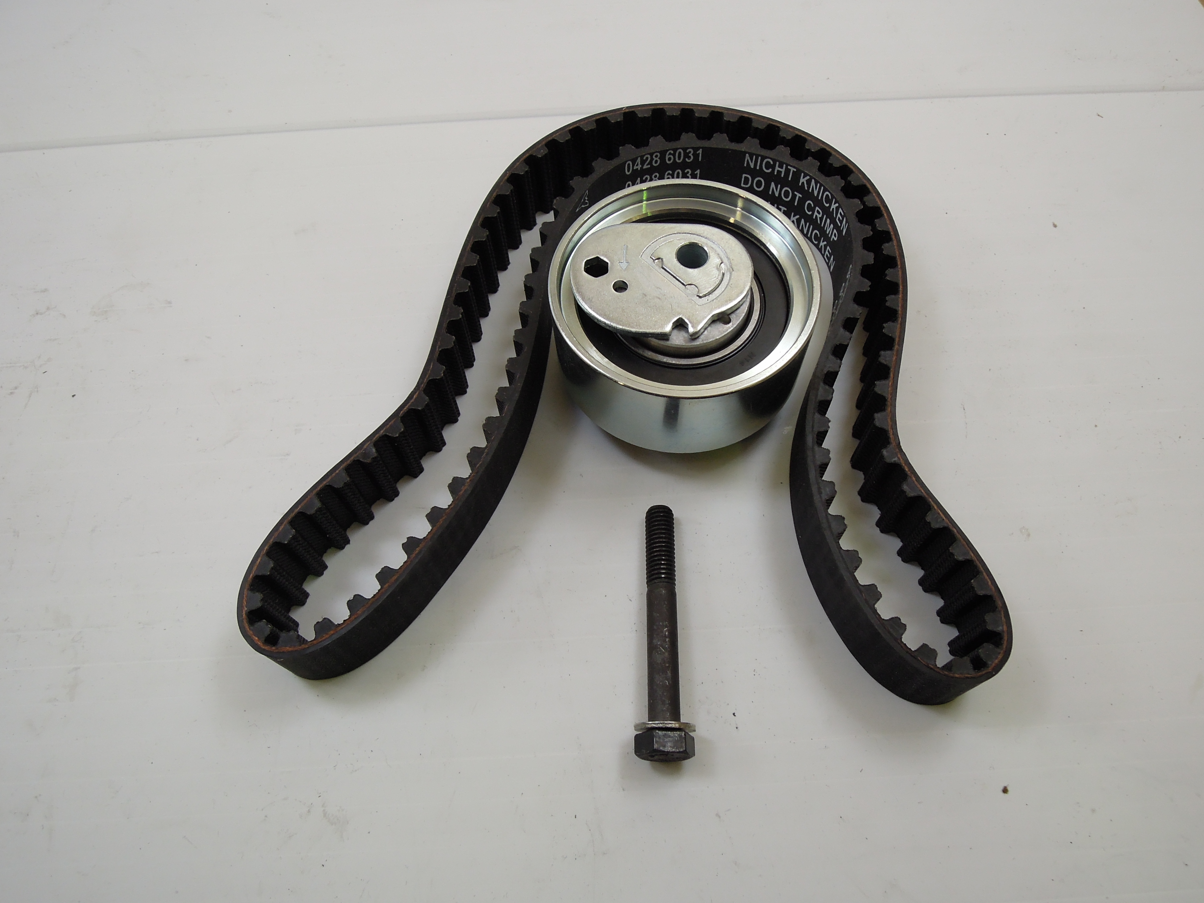 Ролик ремня ГРМ с ремнем  Deutz 02931292