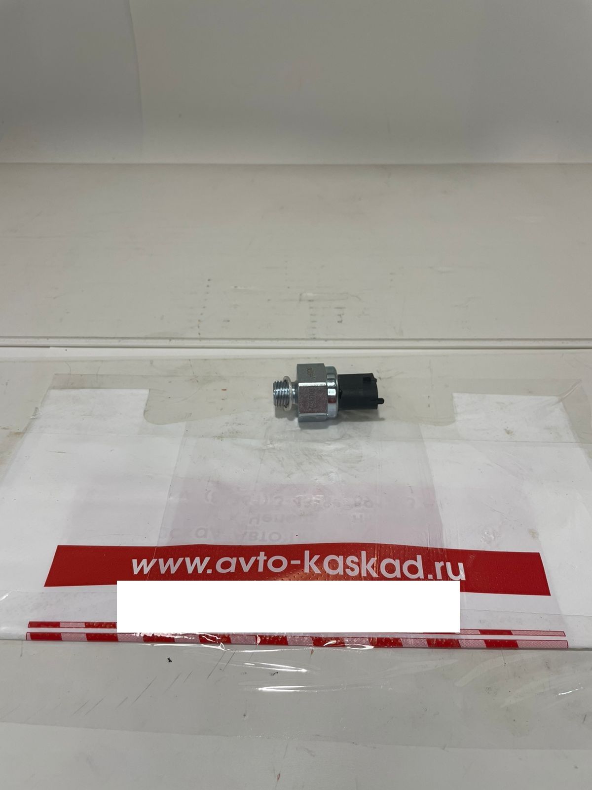 Купить Deutz 04213020 Датчик давления TCD 2012 L04 2V