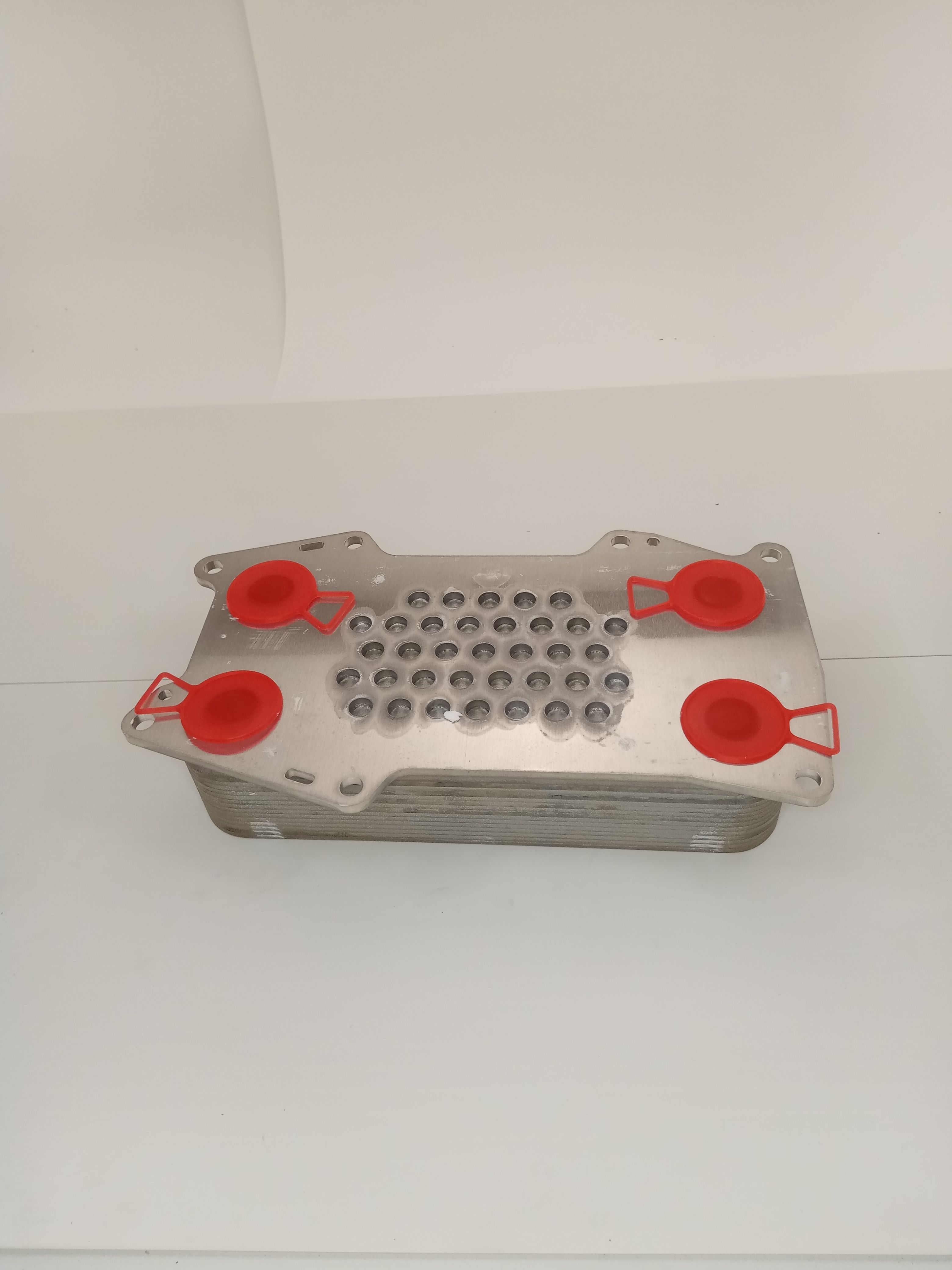 Купить Volvo 20511773 Масляный радиатор