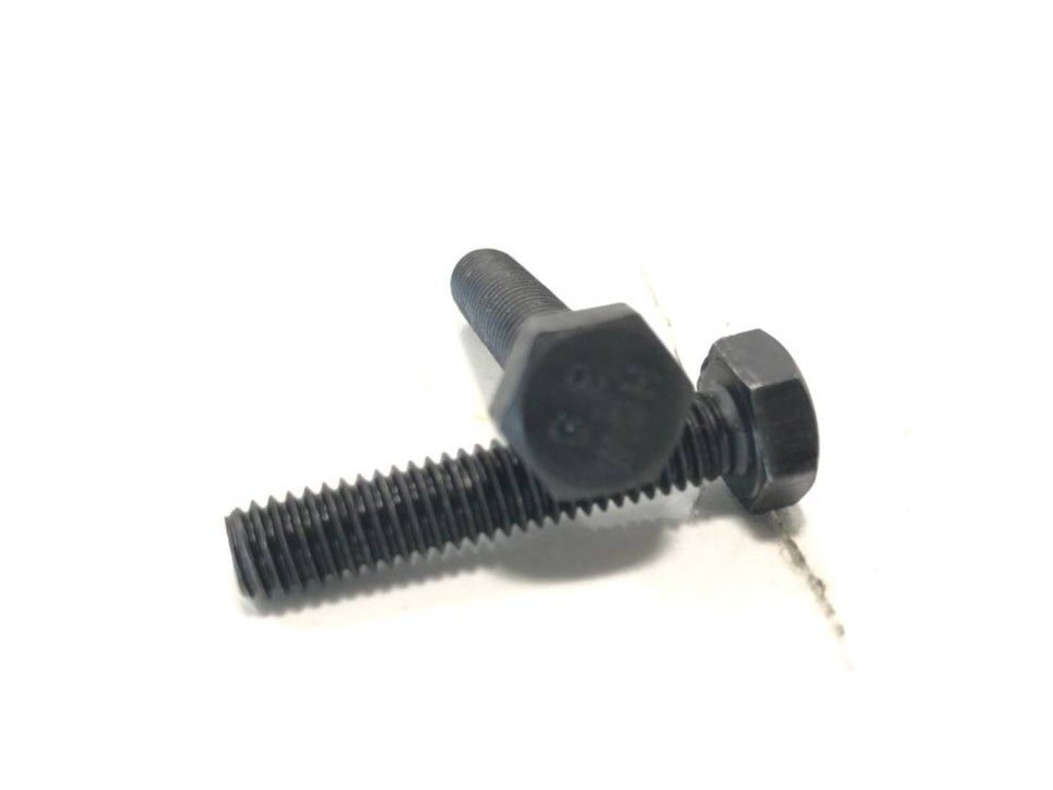 Купить Deutz 01148134 Болт клапанной крышки 1011/2011 01148134