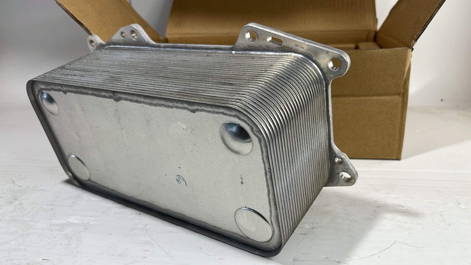 Купить Deutz 04900207 Теплообменник TCD2013 L06 4V