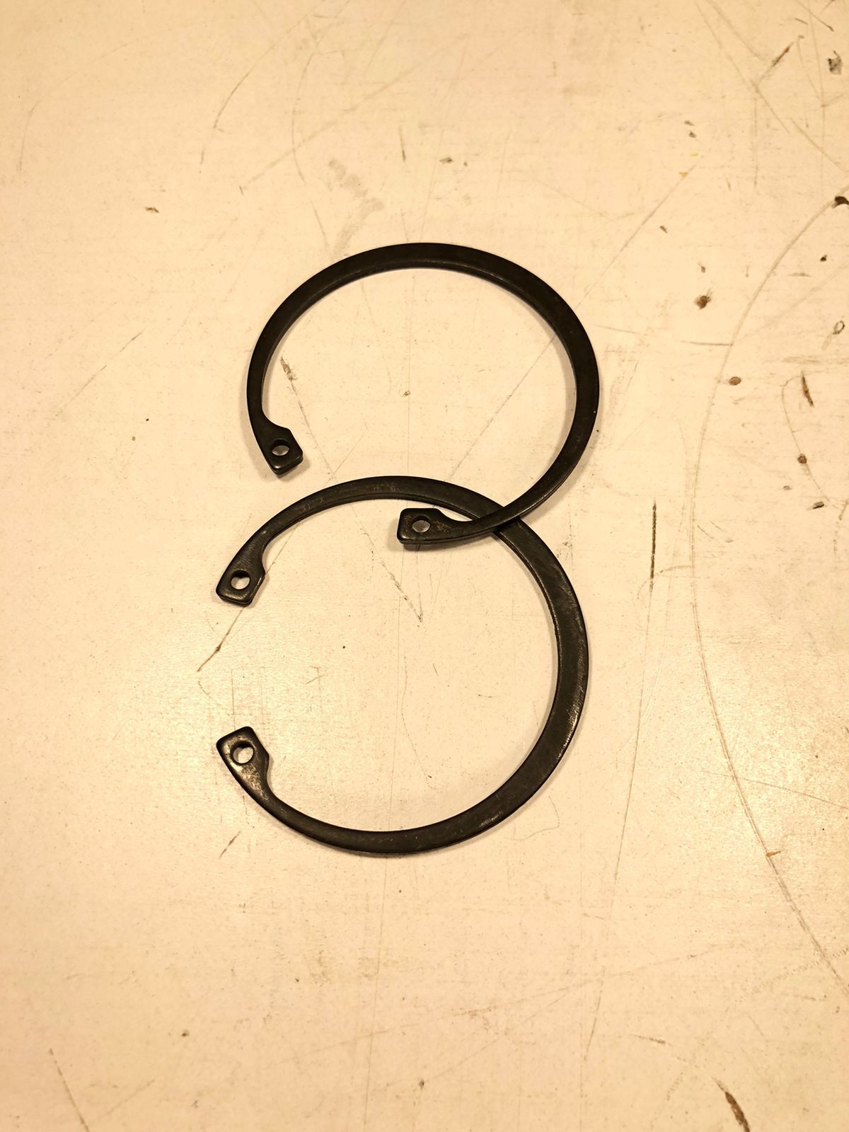 Купить Deutz 04264350 Кольцо стопорное пальца поршня BF6M1015 TCD2015 V8