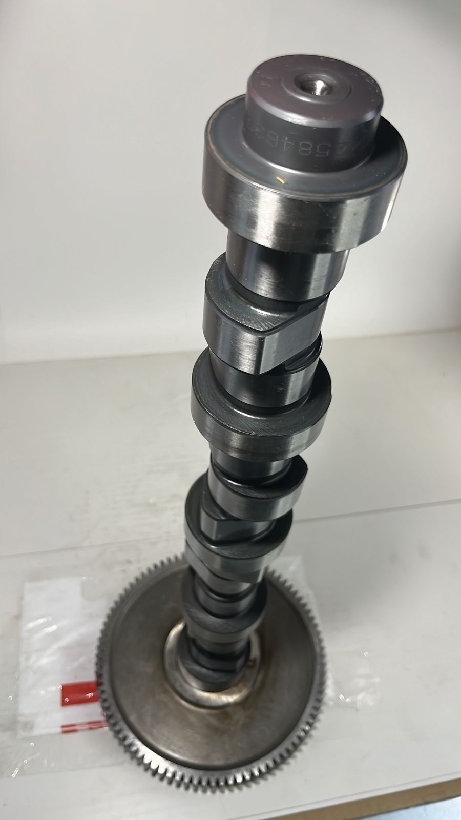 Распредвал Deutz 04292901