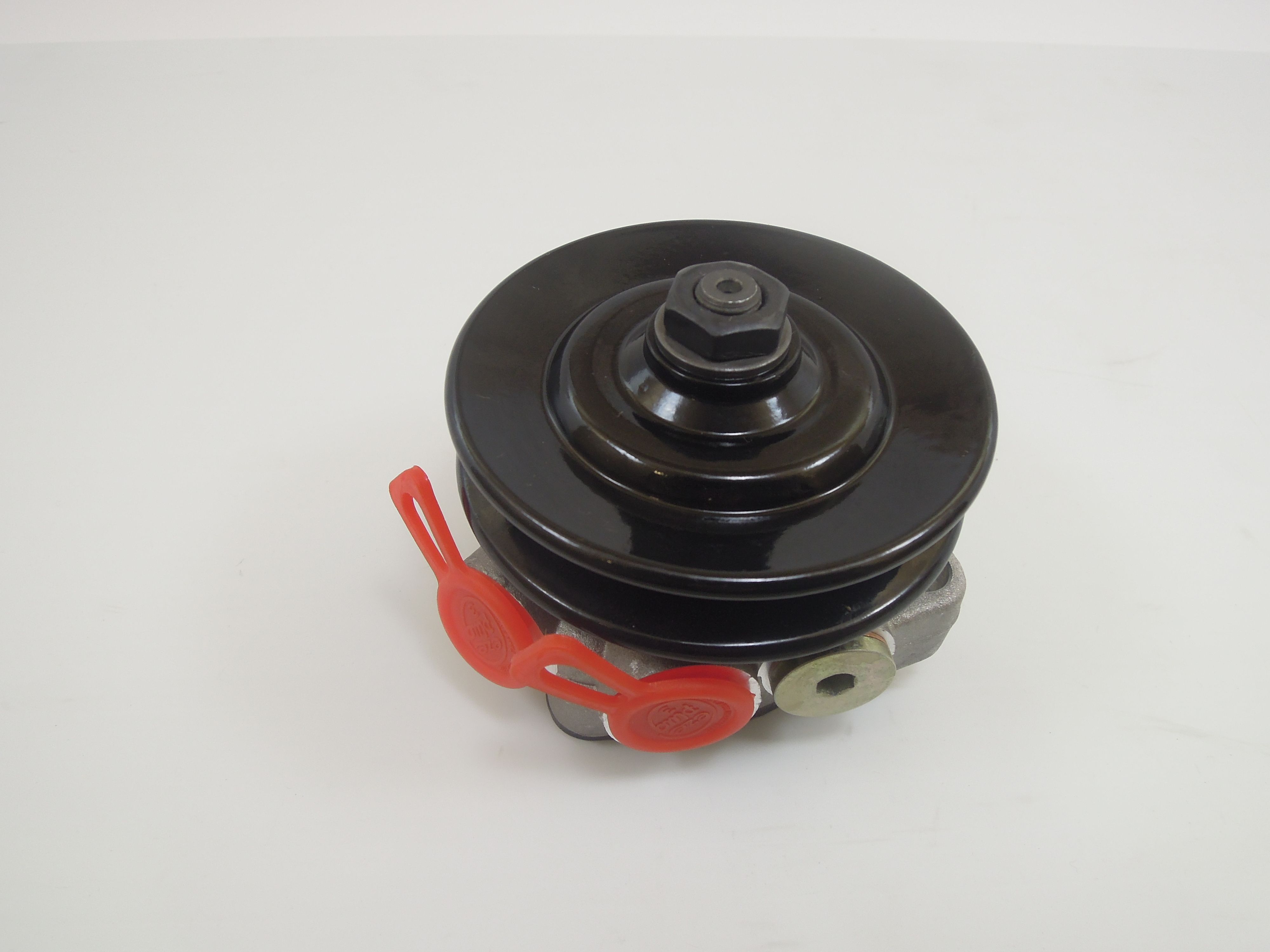 Купить Deutz 04503573 Насос подкачки топлива со шкивом BF4M2012