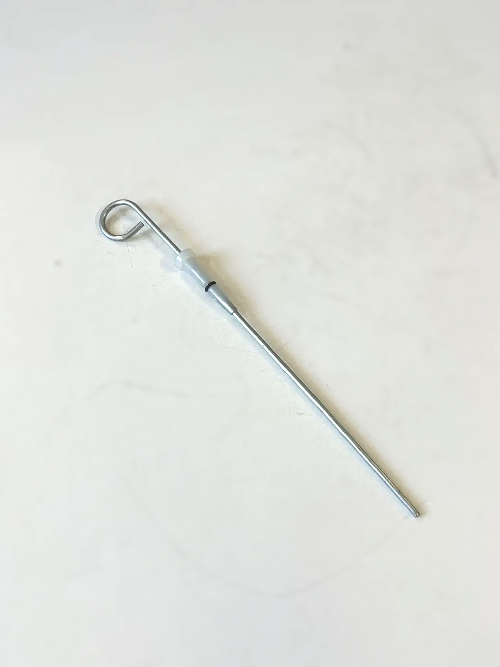 Купить Deutz 01176556 Щуп маслоизмерительный 913/912/914 01176556