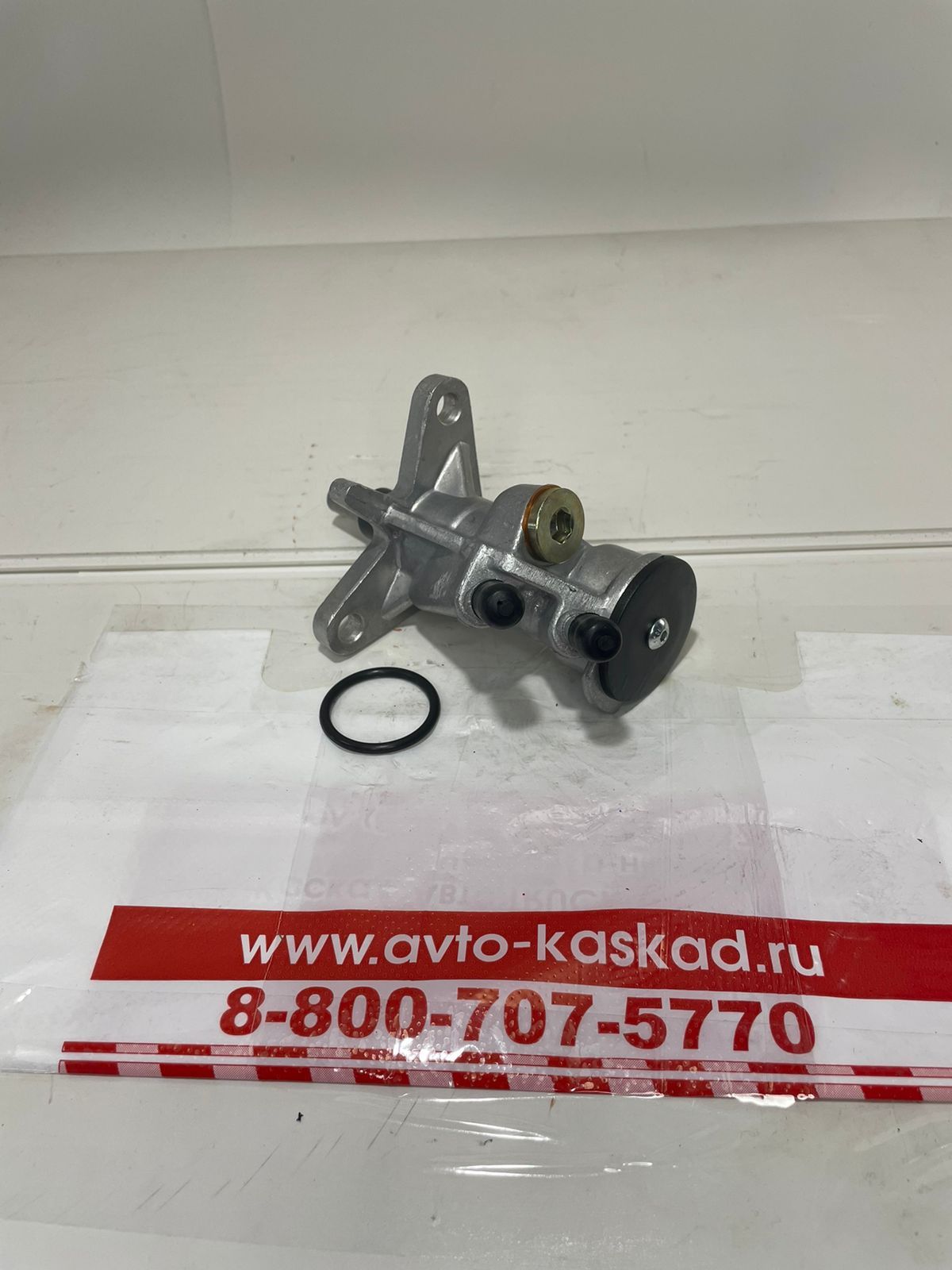 Насос топливный низкого давления Deutz 04287257