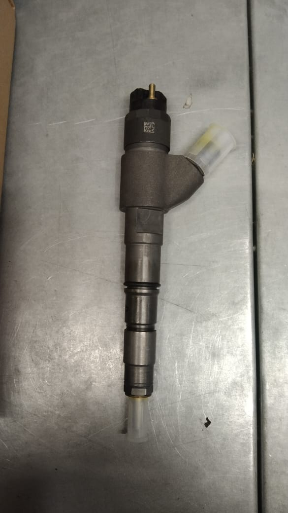 Топливная форсунка Deutz 04290986