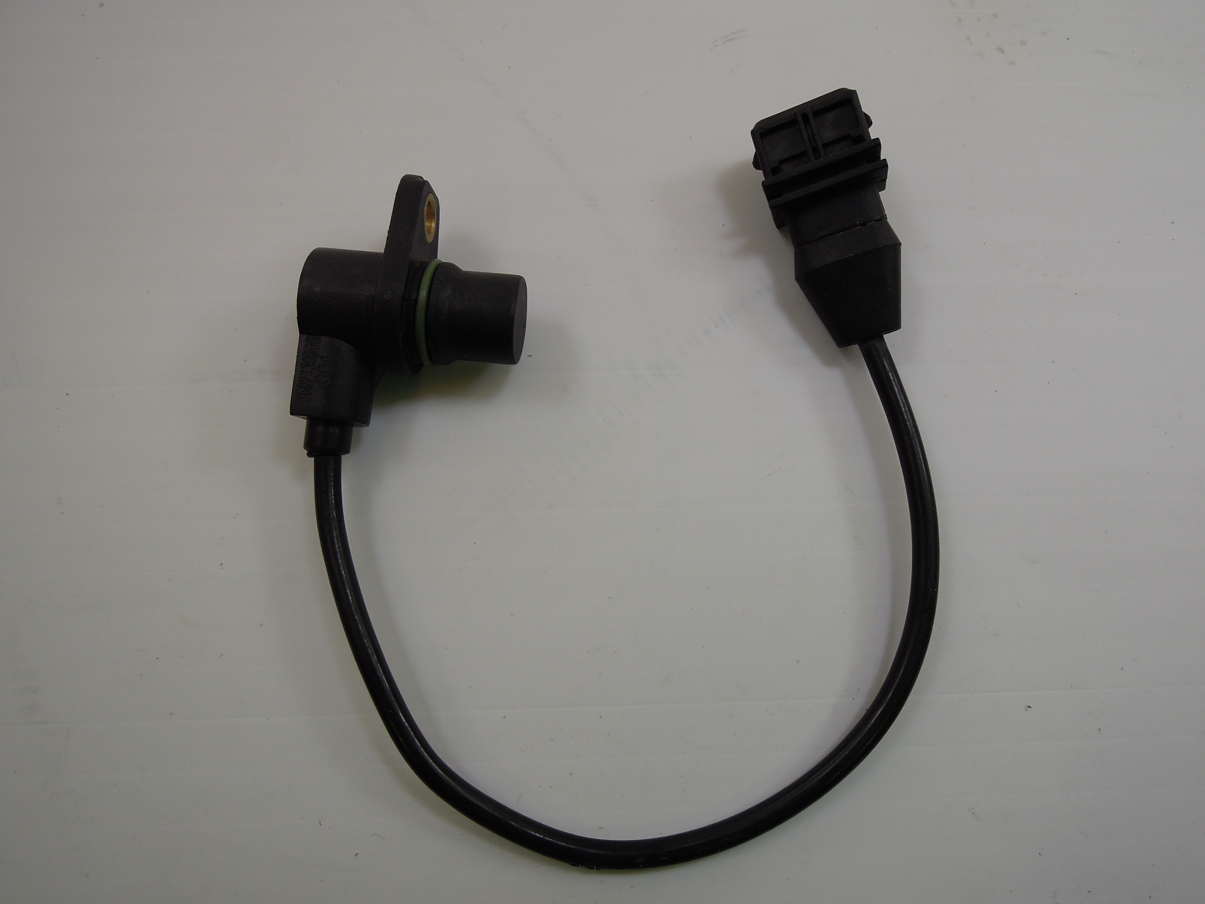 Датчик коленвала распредвала ES 04194021