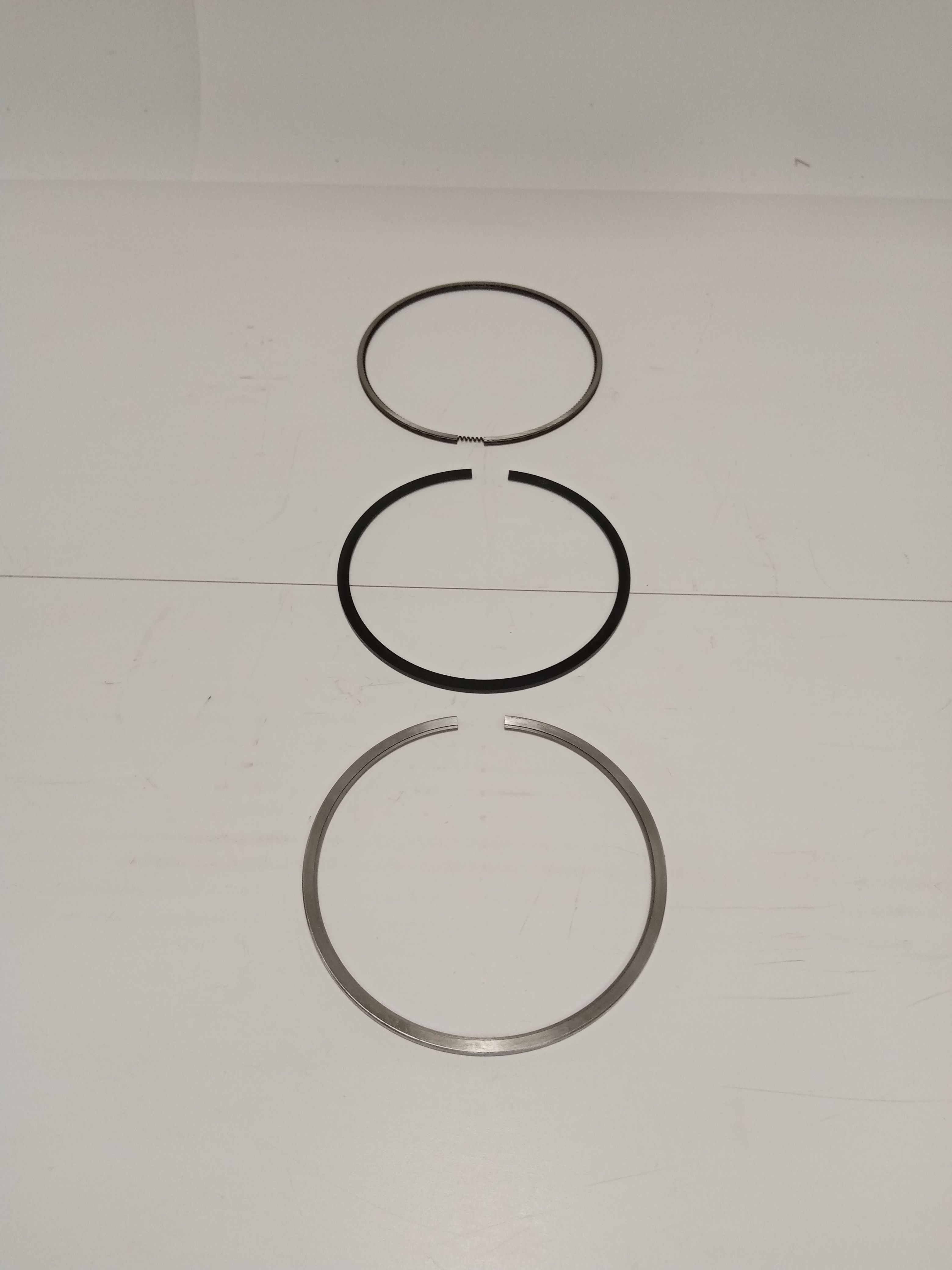 Купить Volvo 20460011 Кольца поршневые  D4D; D4E; D6D; D6E;  D7D; D7E; 