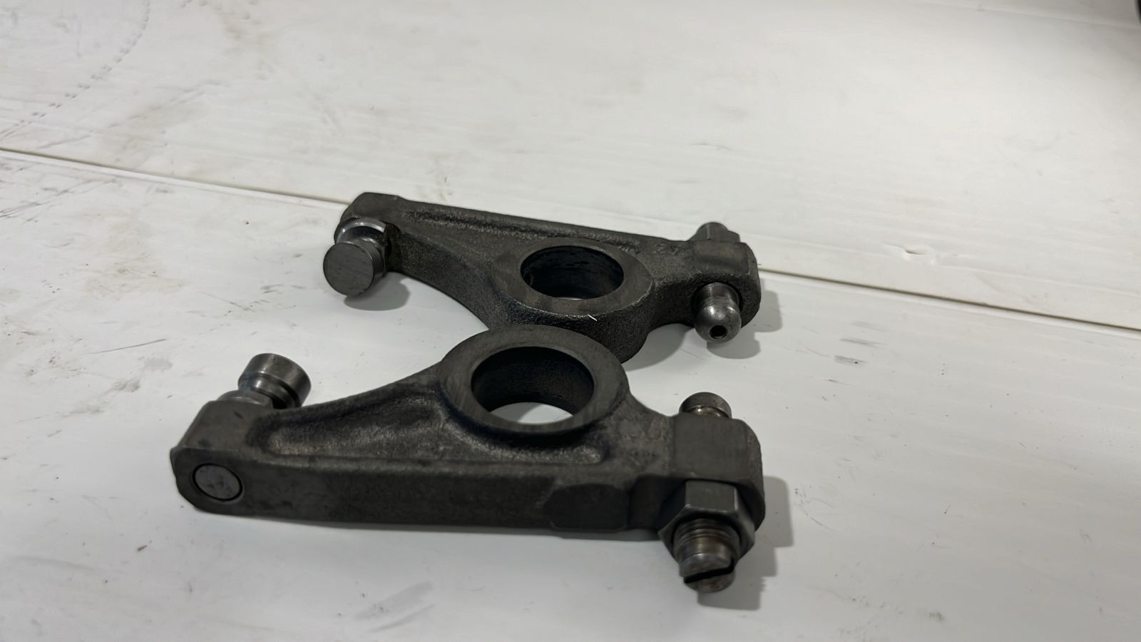 Купить VOLVO 20459850 Коромысло  D6D / D6E  L90E, L70E, L60E 20459850