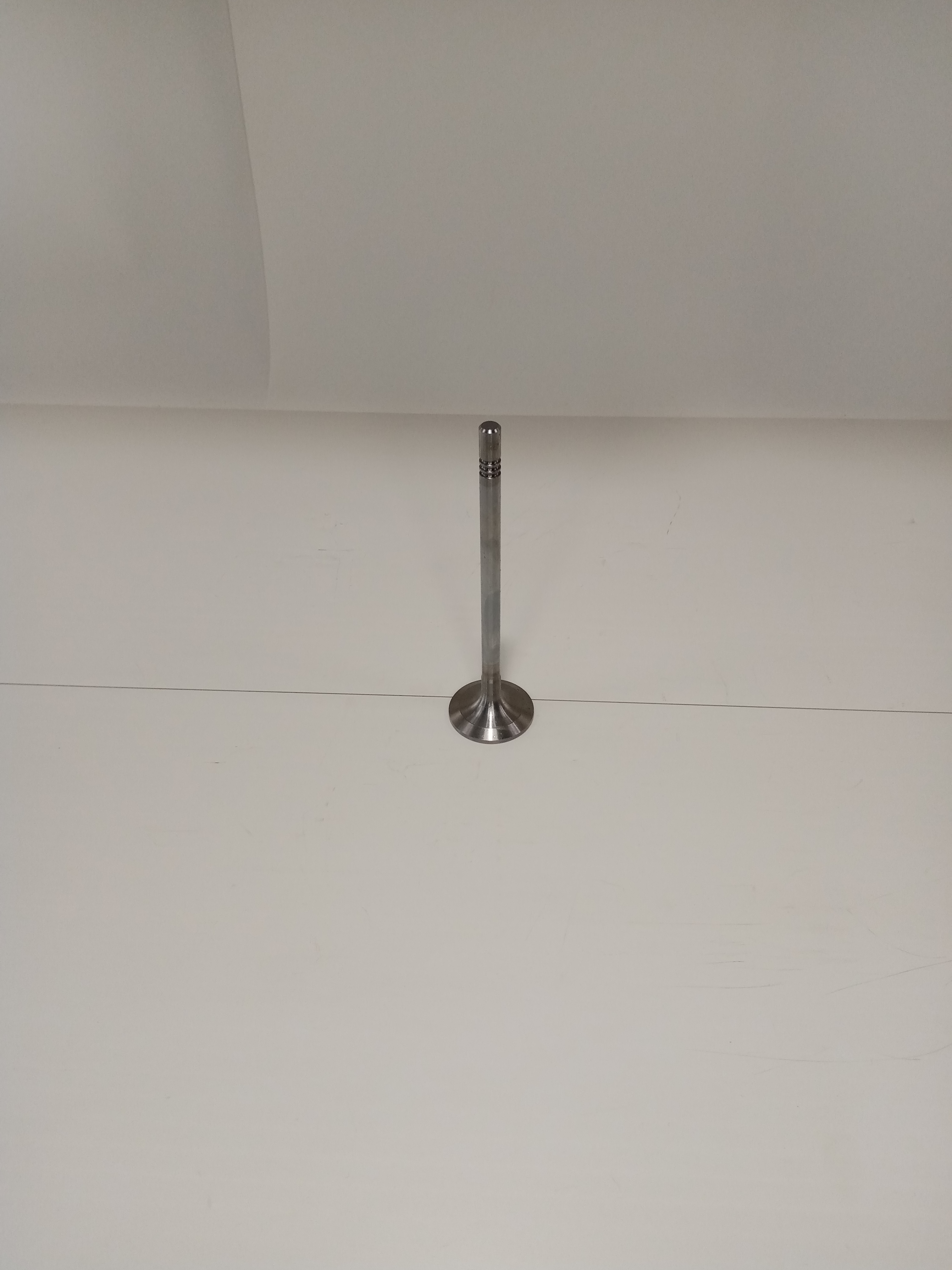 Клапан двигателя впускной DFS 04903005