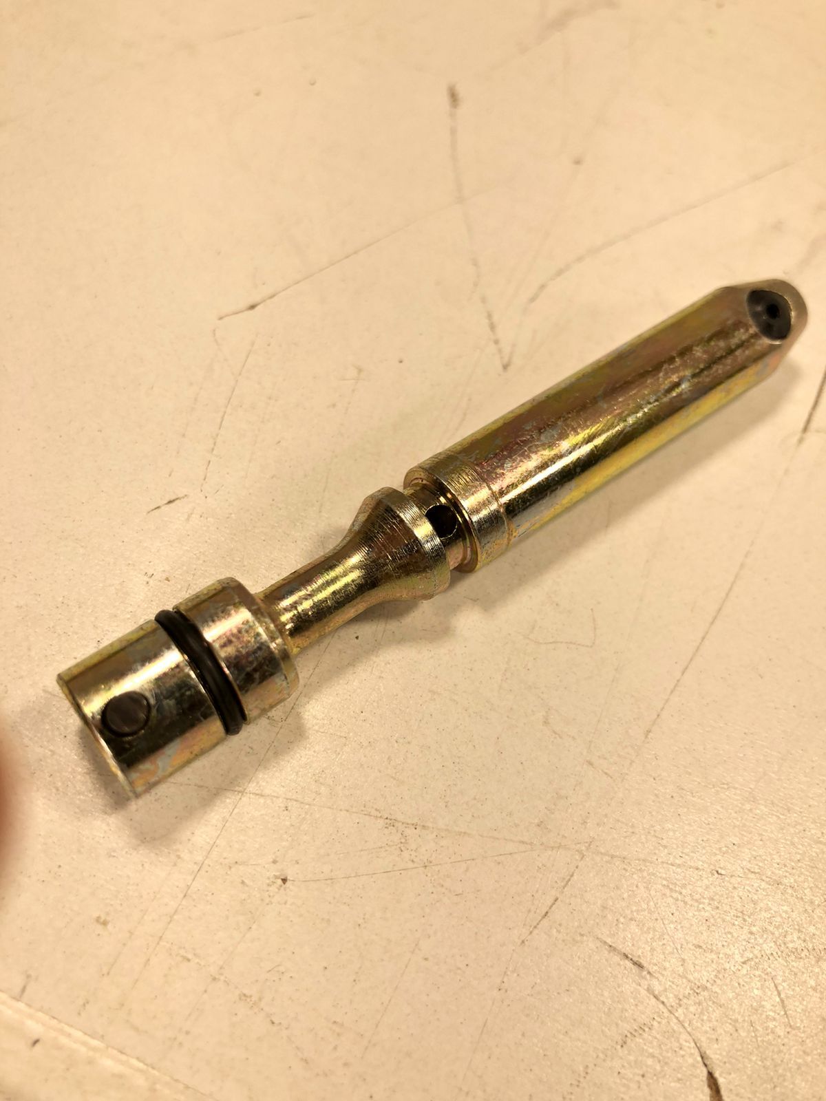 Купить Deutz 04235316 Форсунка масляная BF 913 / 914