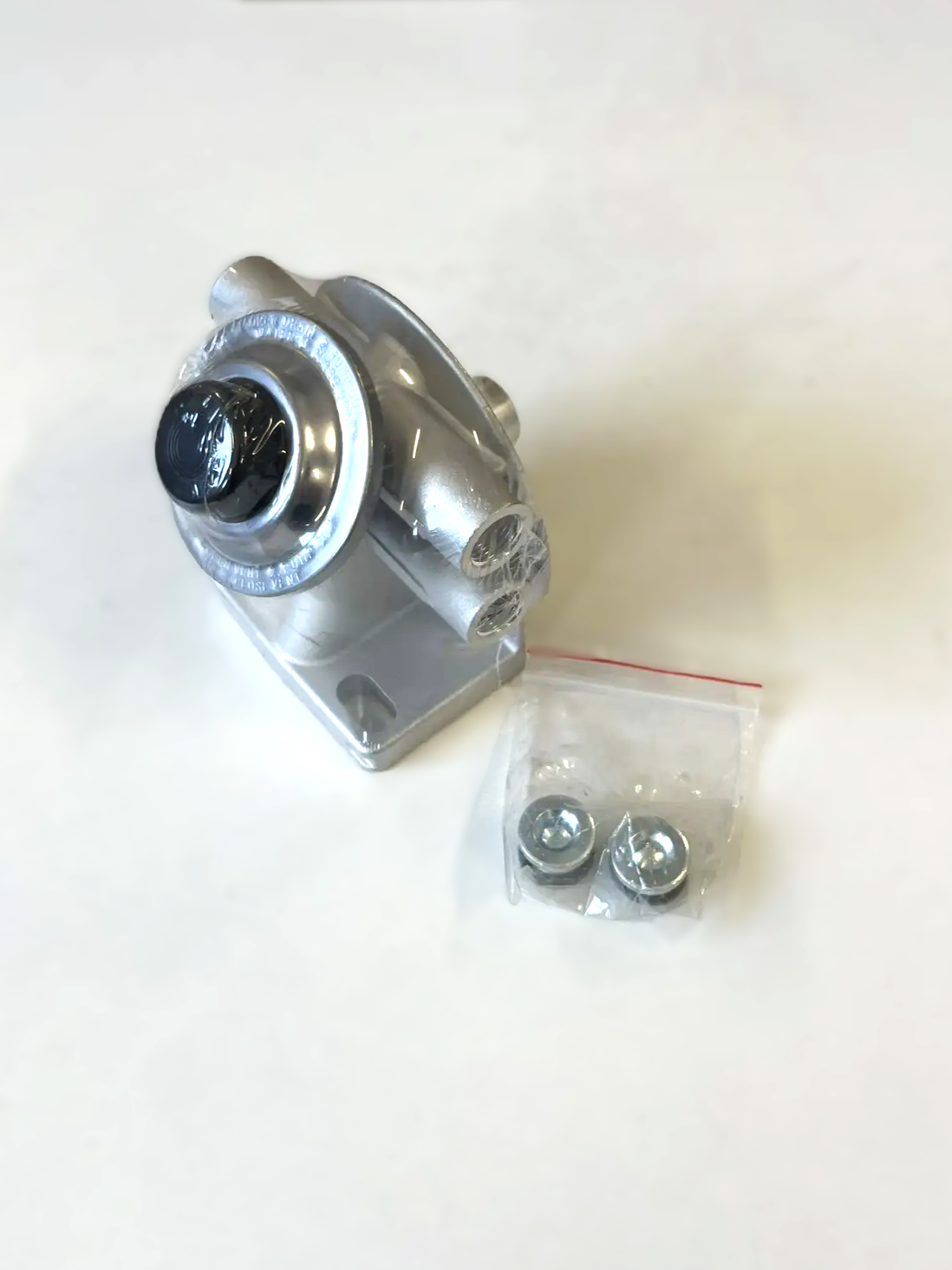 Купить Volvo 11713138 Сепаратор топливный (подкачка верх, без подогрева) АНАЛОГ 11713138