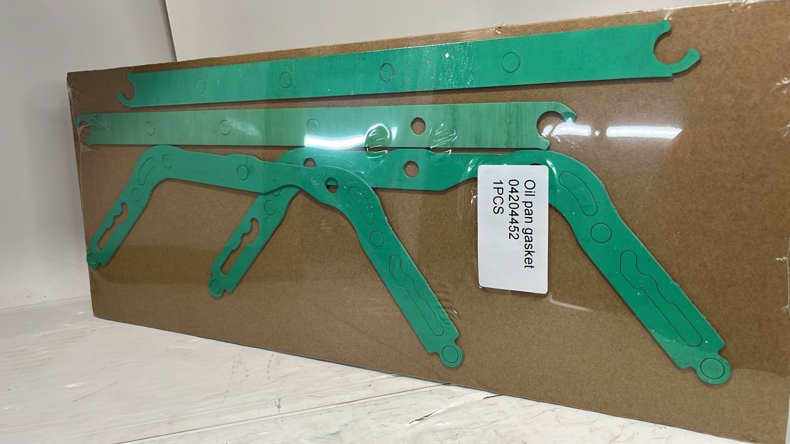 Купить Deutz 04204452 Прокладка поддона